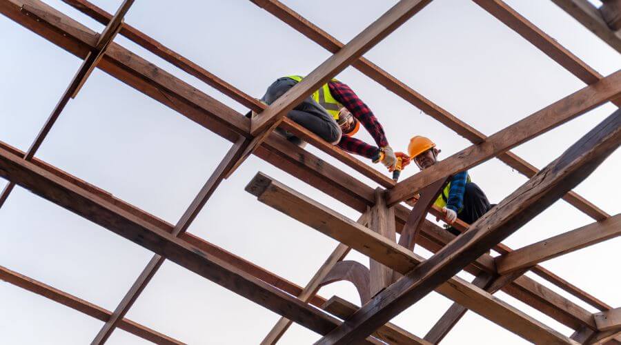 Professional gutter cleaning services in Hyattville, WY